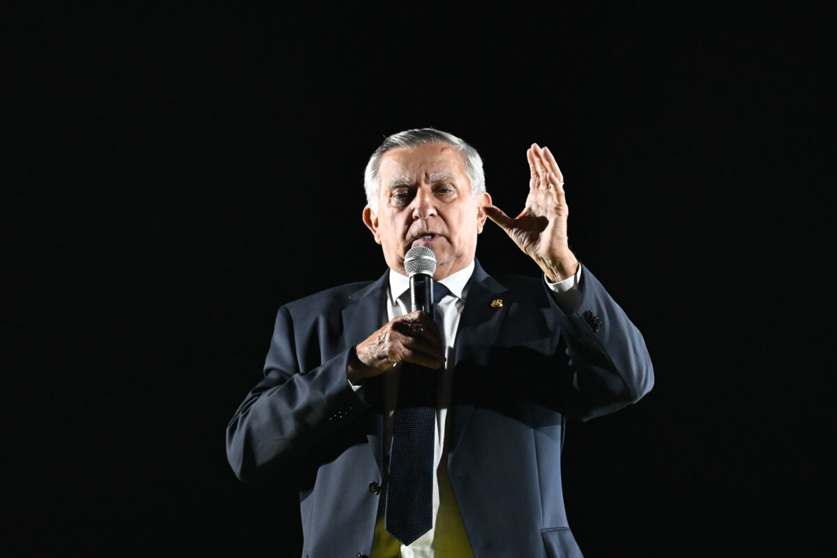 Izalci: oposição só aceitará anistia se for geral e irrestrita. Vídeo