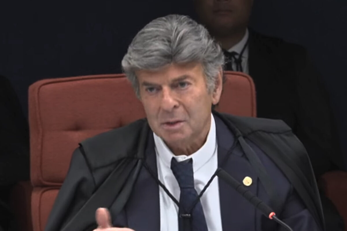 Fux vota em julgamento de Bolsonaro e outros réus no STF; siga