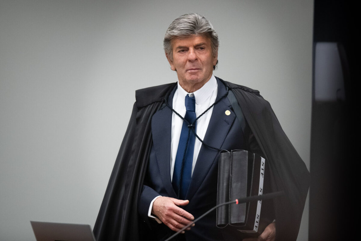 Fux aplica princípio da absorção entre golpe e abolição do Estado