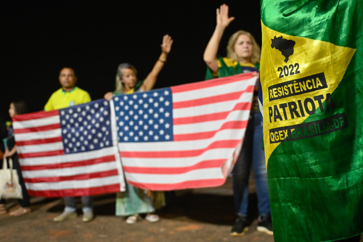 A marcha da extrema-direita (por Gustavo Krause)