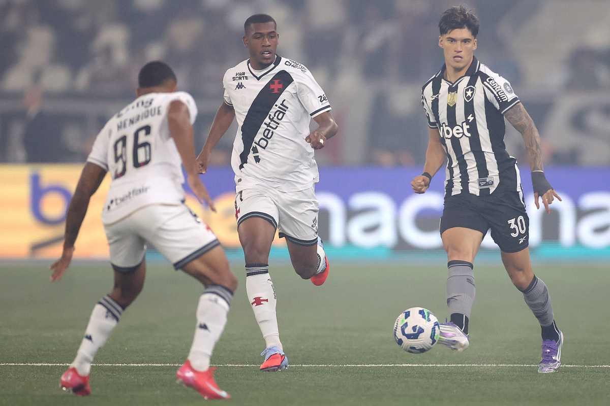 Nos pênaltis, Vasco vence Botafogo e vai à semifinal da Copa do Brasil