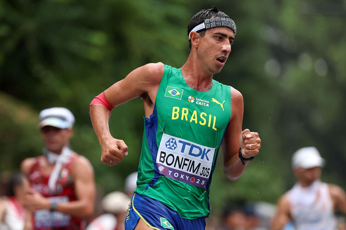 Caio Bonfim, do DF, conquista prata inédita no Mundial de Atletismo