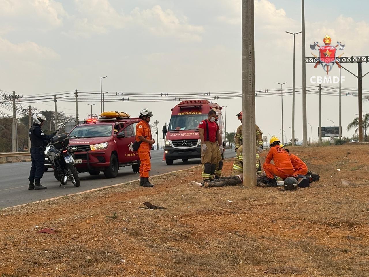 Motociclista morre após bater em poste na Ponte do Bragueto