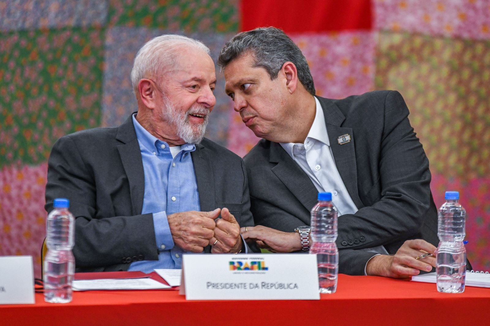 Ministro de Lula reage a avanço da anistia: “Atenta contra os Poderes”