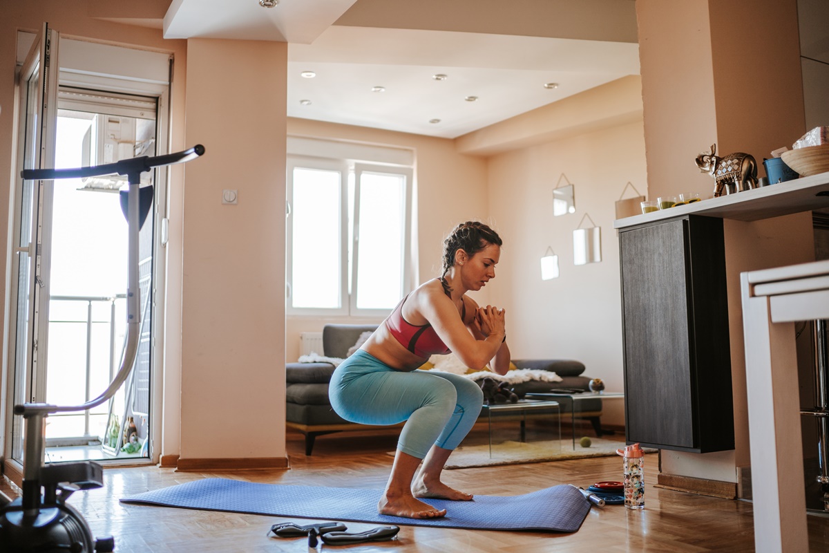 7 exercícios para fazer em casa que podem ajudar nas dores articulares