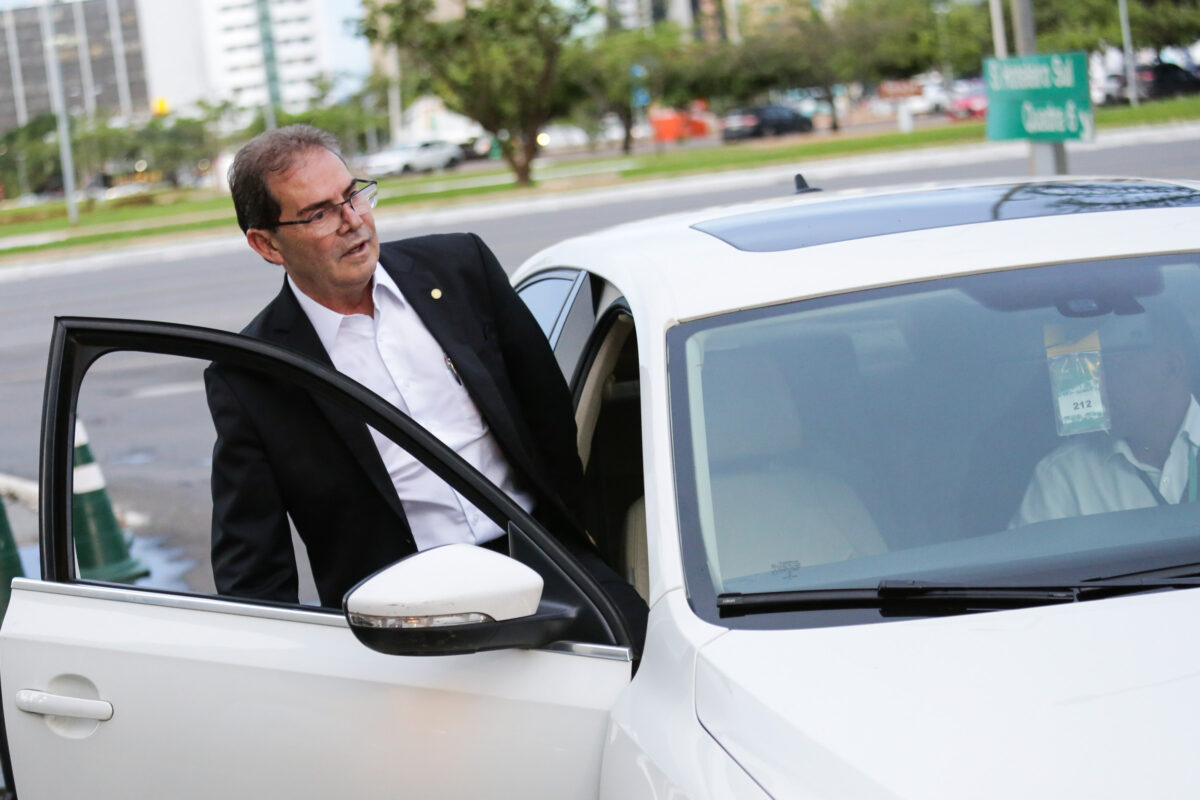A festa no Rio que reunirá ministros do STF e o relator da Dosimetria