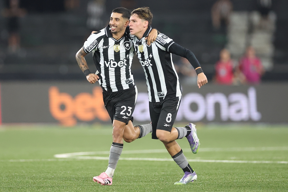 Com um a menos, Botafogo vence o Atlético-MG por 1 x 0 no Brasileirão