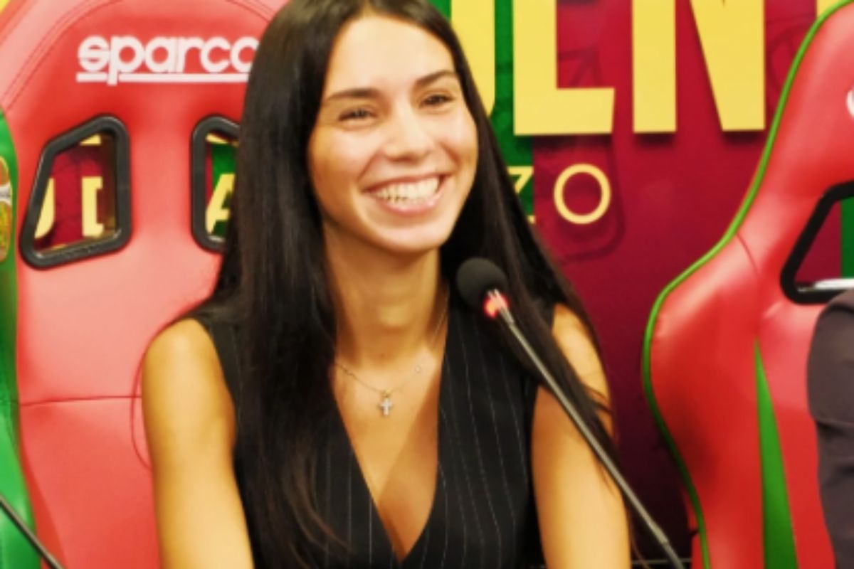 Bilionário compra time italiano e coloca filha como presidente. Veja
