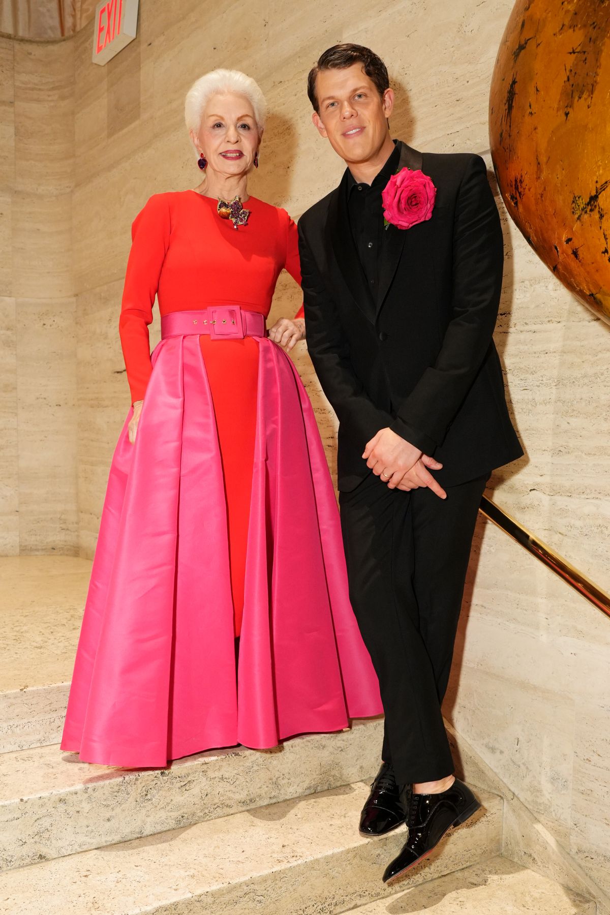 foto com cor. estilista carolina herrera - metrópoles