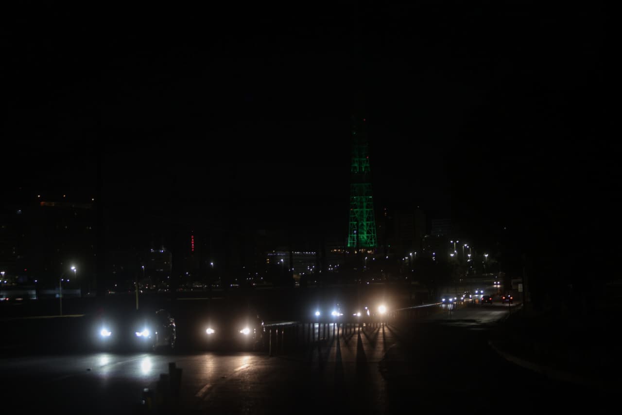 Queixas sobre iluminação pública precária explodem no DF e saltam 81%