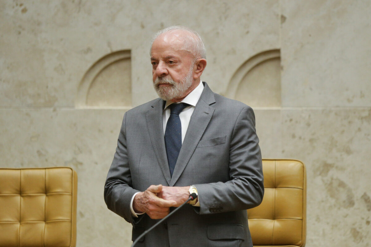 Lula lamenta morte de economista que atuou na coordenação do Fome Zero