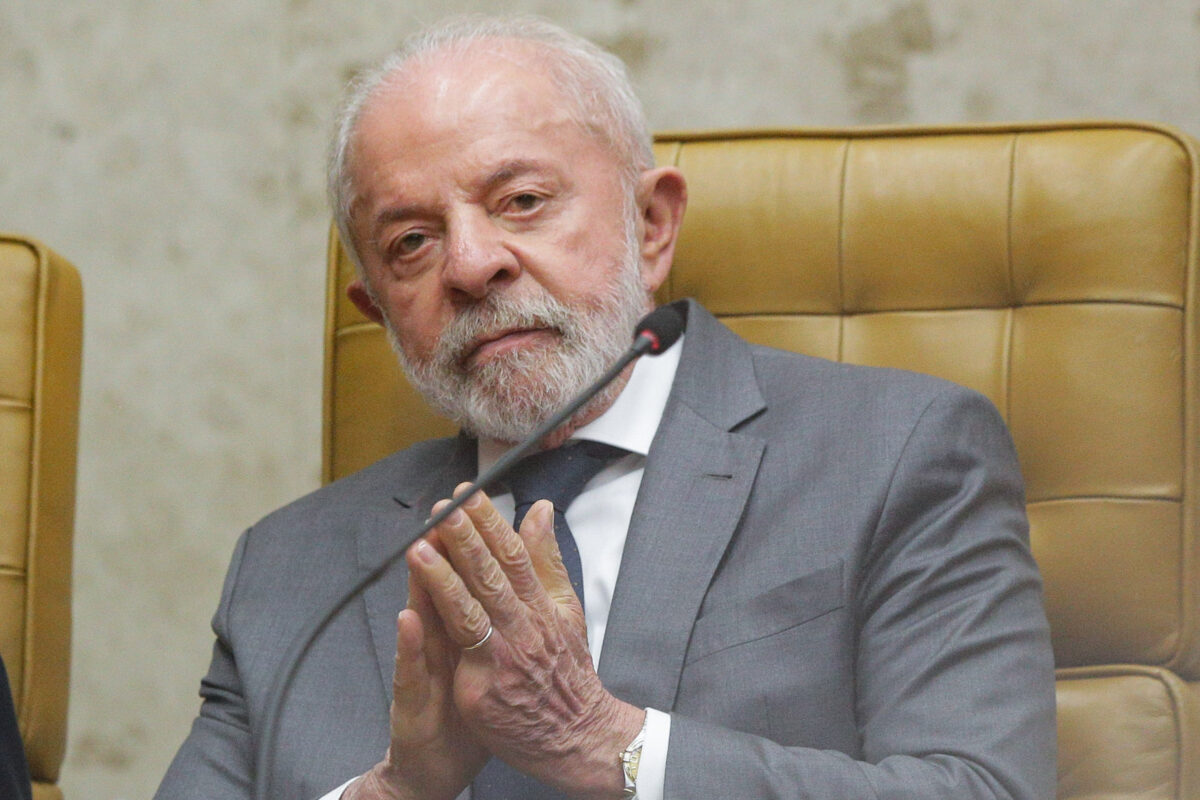 Lula veta mudança na Lei da Ficha Limpa que beneficiava Arruda, Garotinho e Cunha