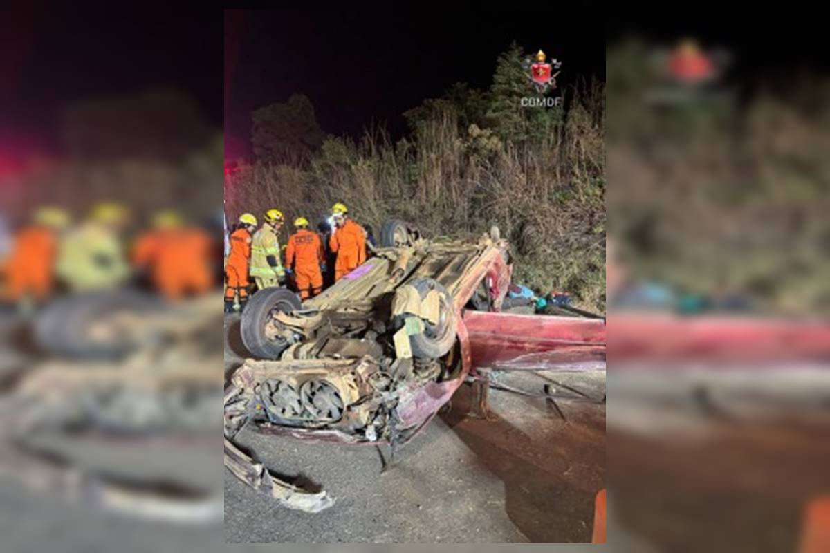 Capotamento deixa três pessoas feridas e complica o trânsito na BR-020
