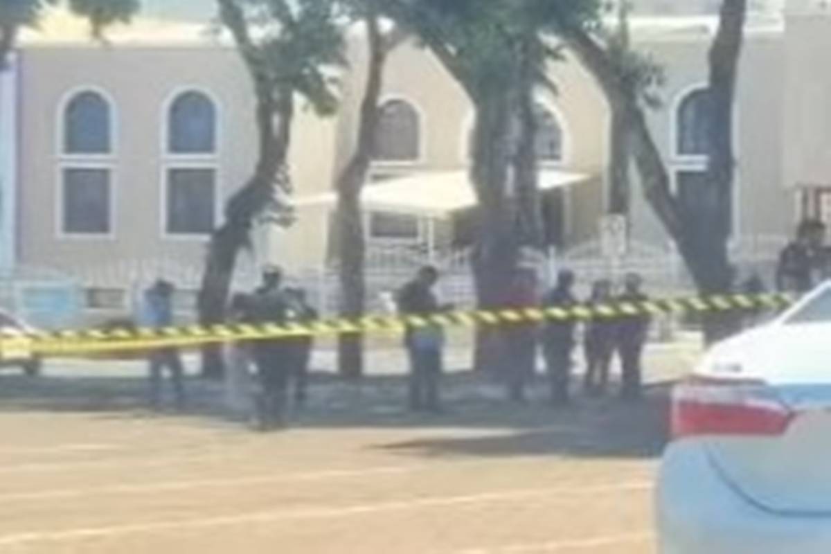 Homem é encontrado morto com marcas de tiros em frente a igreja no DF