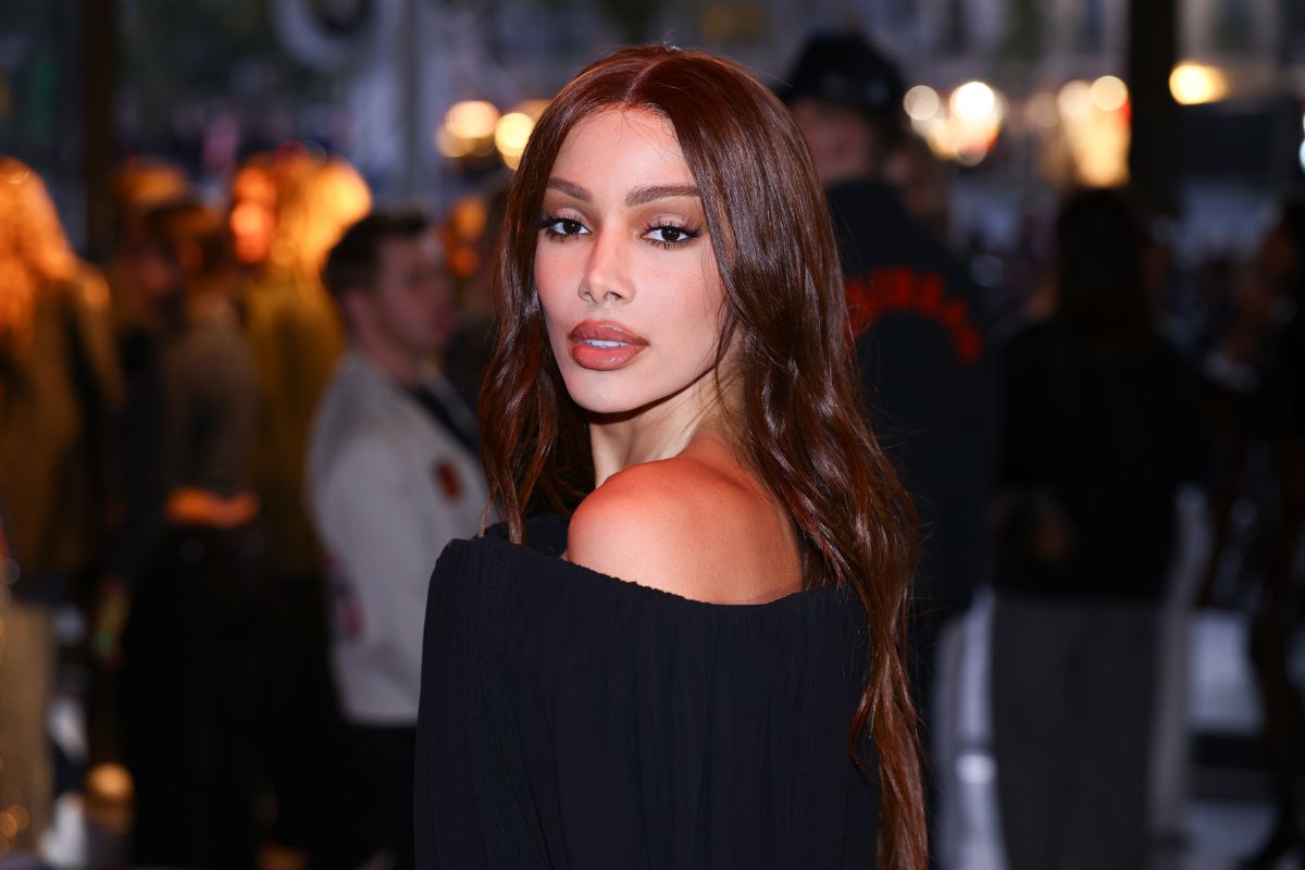 Anitta Choca Web e Pede Indicação Bombástica de Lula para o STF!