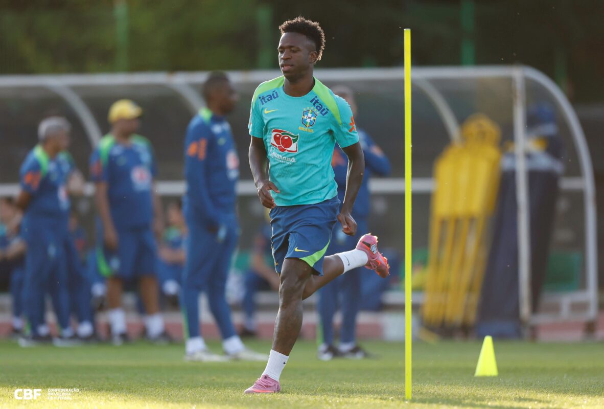 Vídeo: Seleção faz último treino antes de encarar a Coreia do Sul