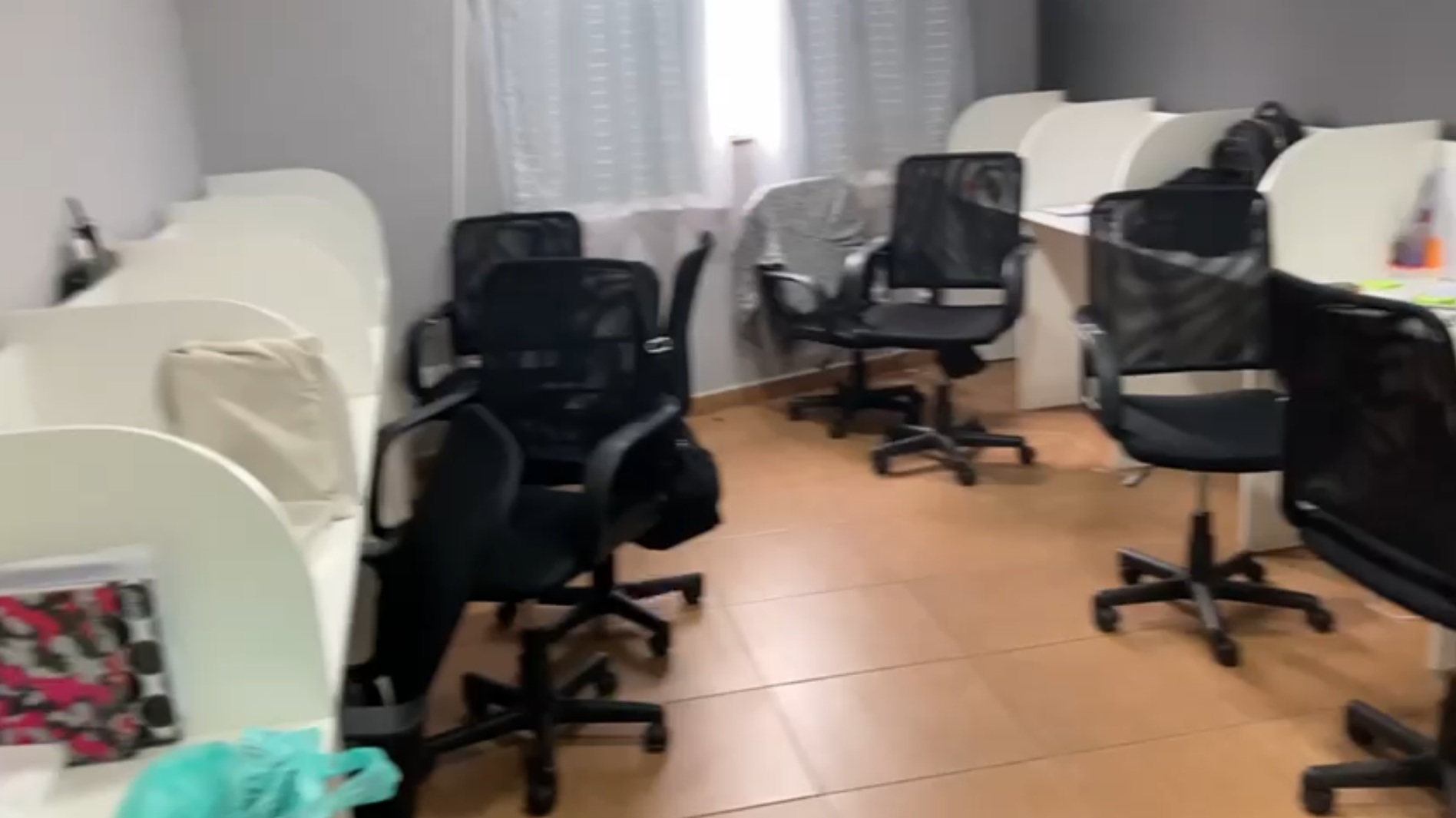 Pastor é Desmascarado por Golpe Milionário com 'Orações de IA' no Disque-Benção!