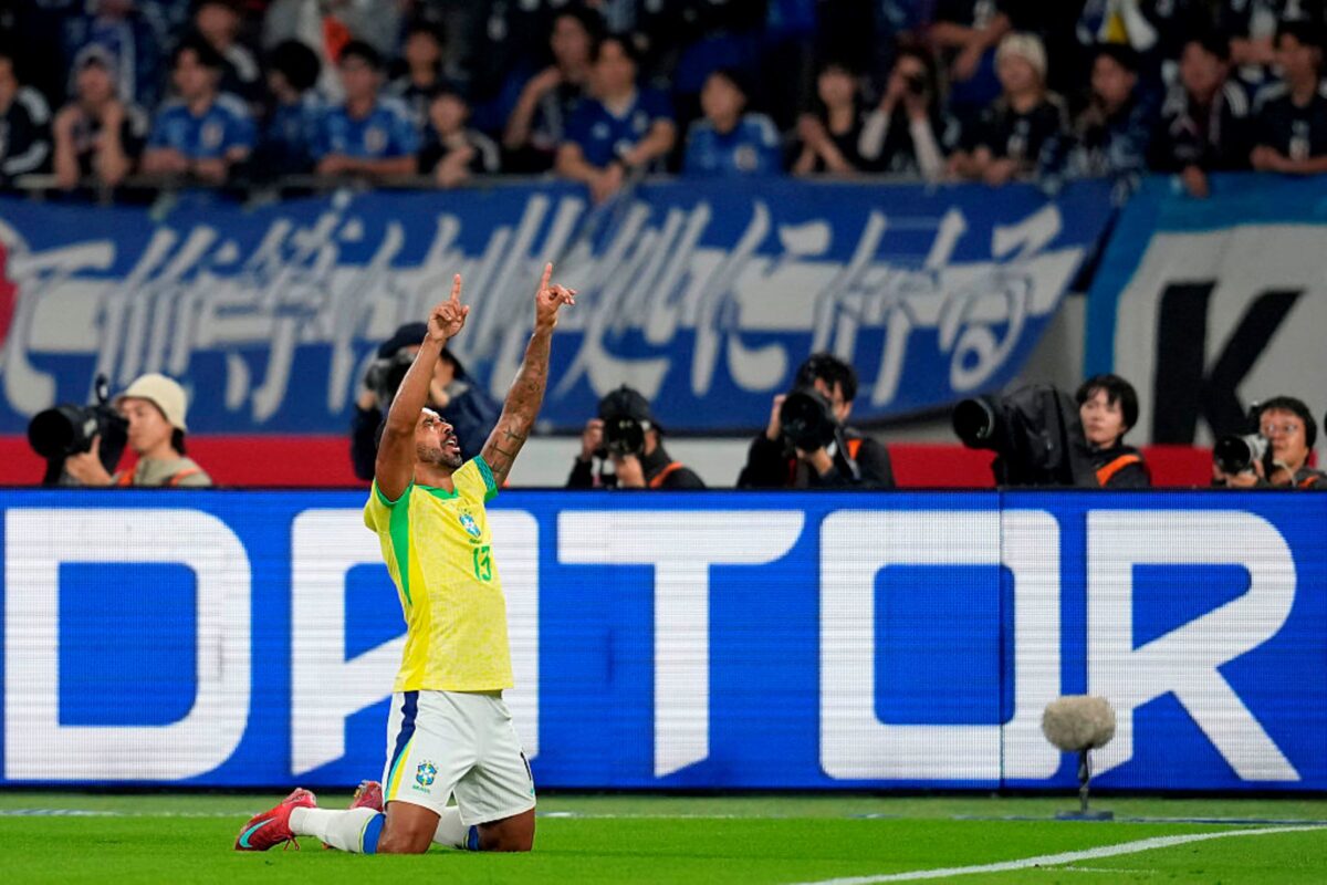 Paulo Henrique marca na estreia como titular pela Seleção; veja gol