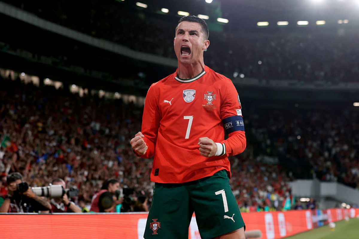 Cristiano Ronaldo se isola como o maior artilheiro das Eliminatórias