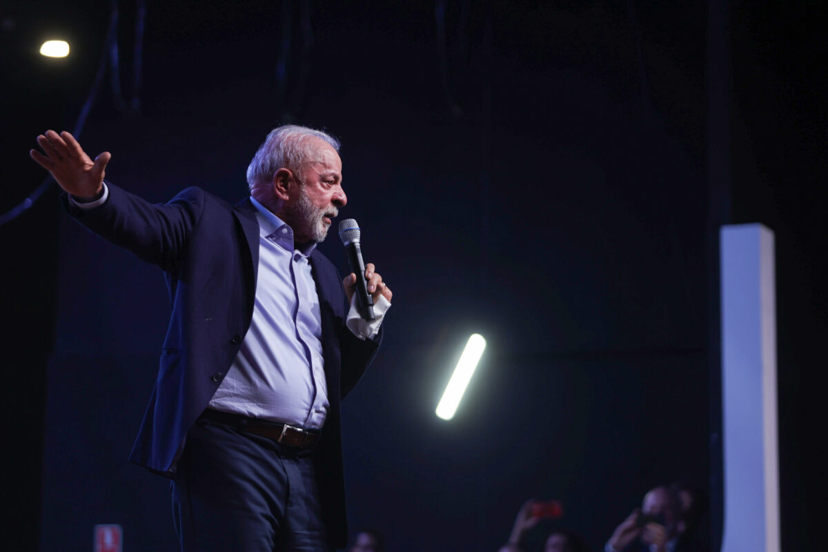 Lula em Belém: Show do Coldplay, Aeroporto Renovado e a COP30 na Mira!