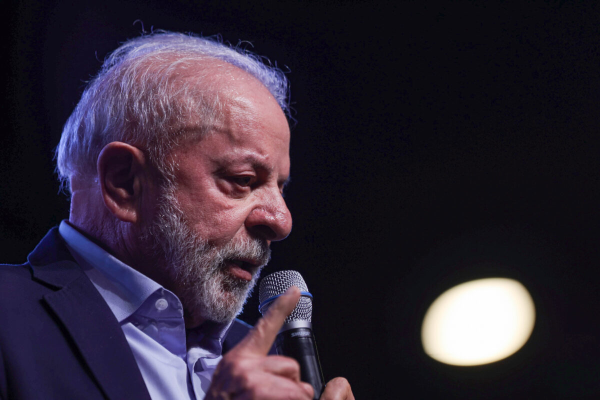 Lula lamenta mortos e feridos em acidente de ônibus em Pernambuco