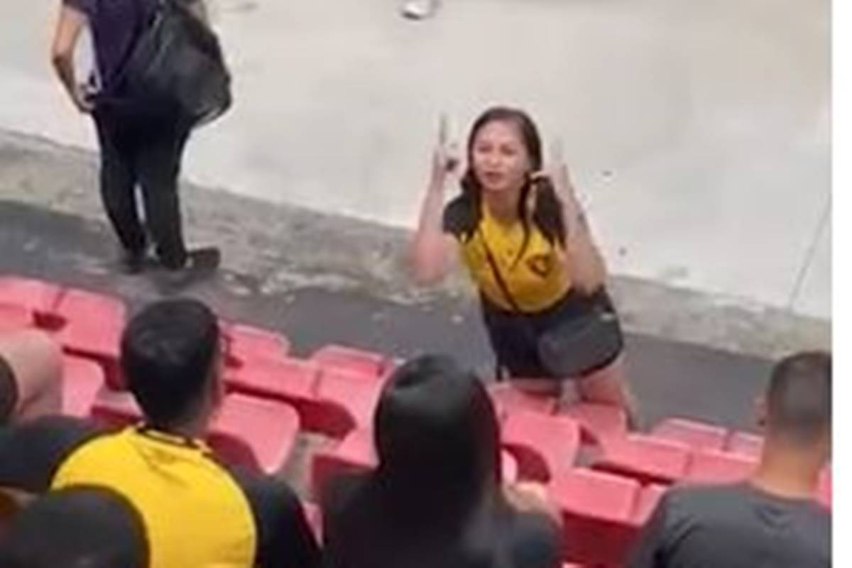 Mulher traída em estádio nega que ficou com ex quando ele era casado