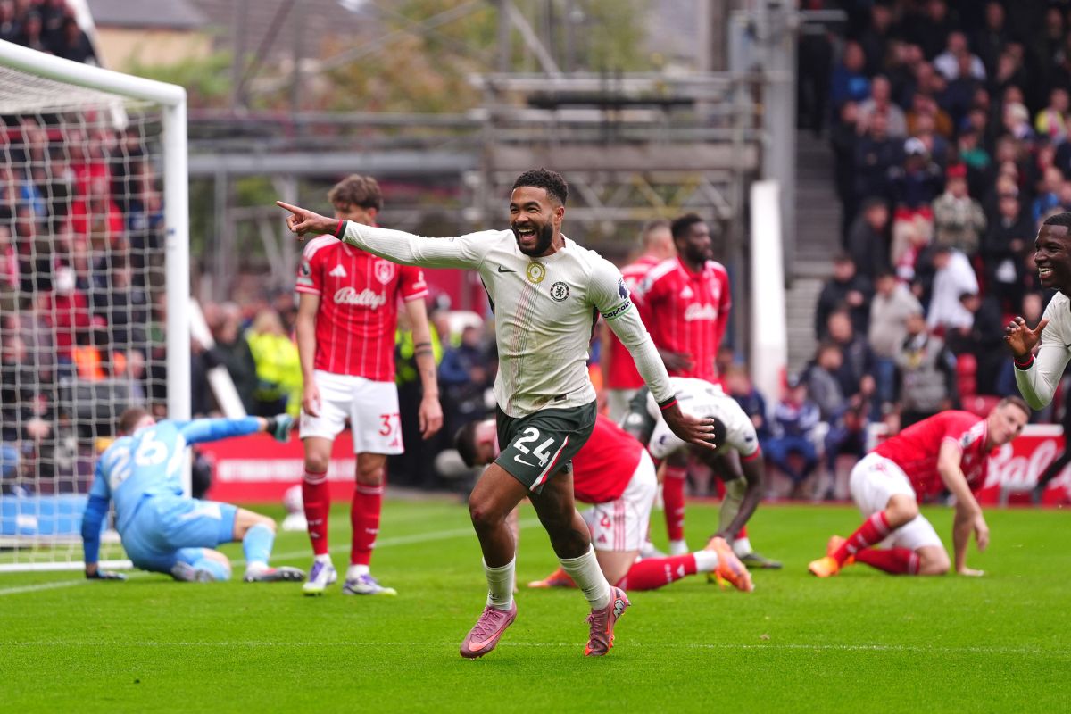 Premier League: Chelsea vence Nottingham Forest por 3 x 0 e vai ao G-4