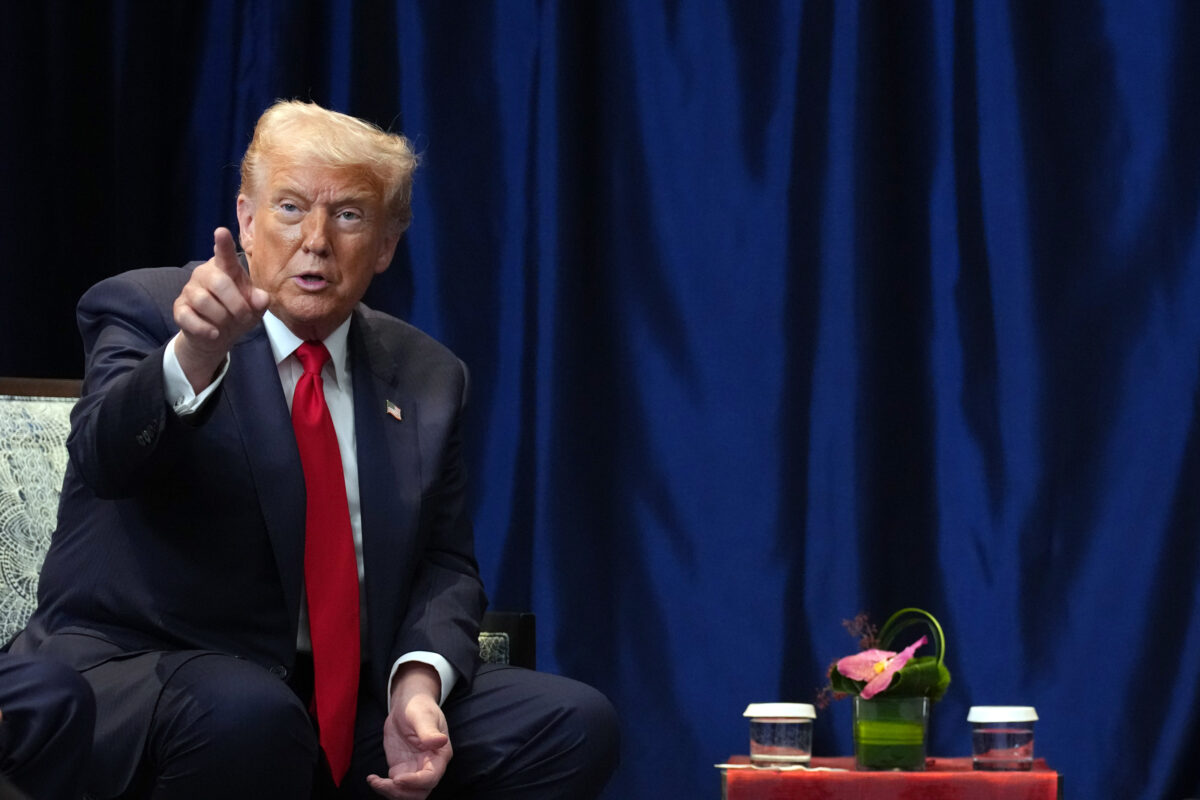 Governo Trump amplia critérios e pode barrar vistos de pessoas obesas