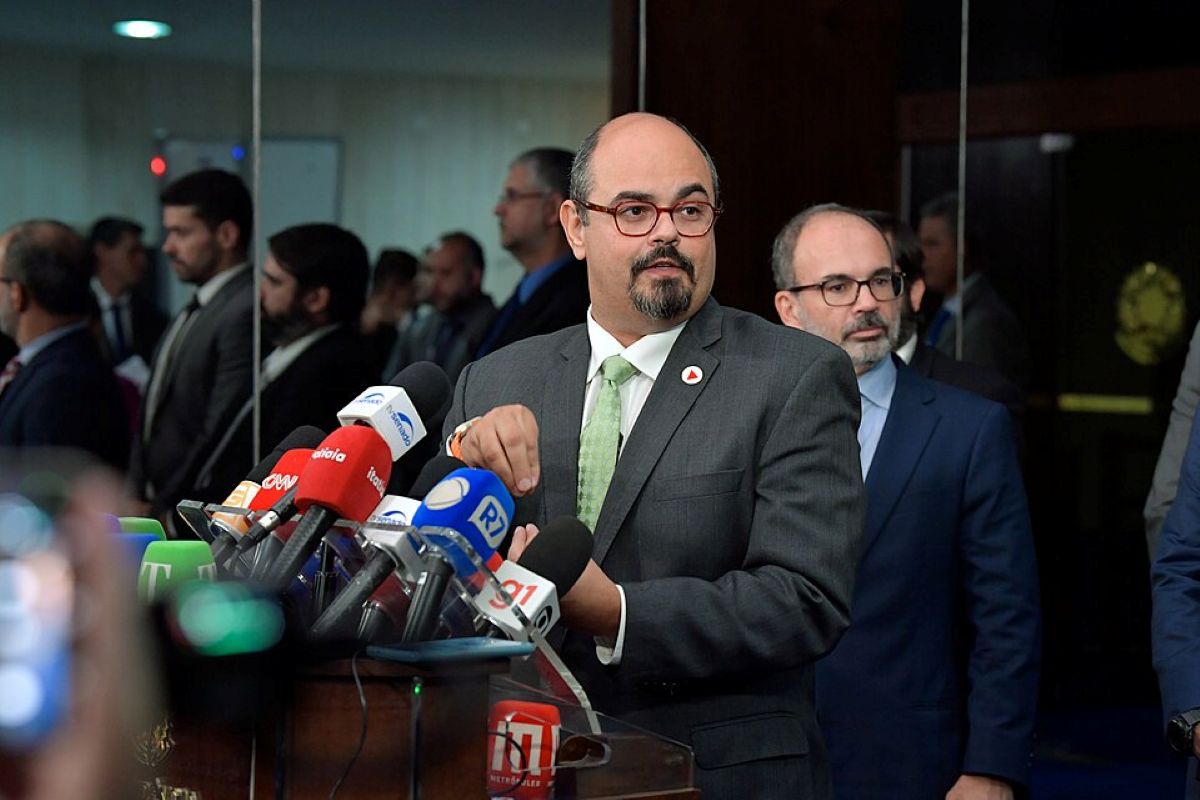 Vice de Zema se filia no PSD e dificulta palanque de Lula em MG