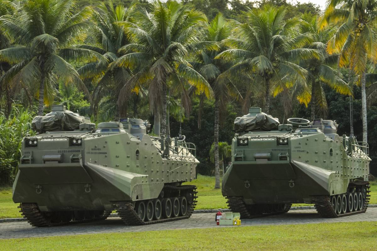 Governo do Rio pediu blindados às Forças Armadas. Veja ofício