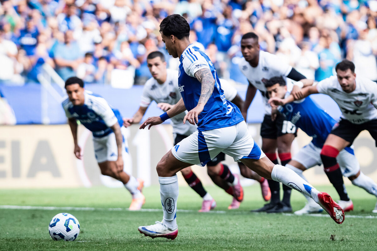 Brasileirão: Kaio Jorge marca 2 pelo Cruzeiro e se isola na artilharia