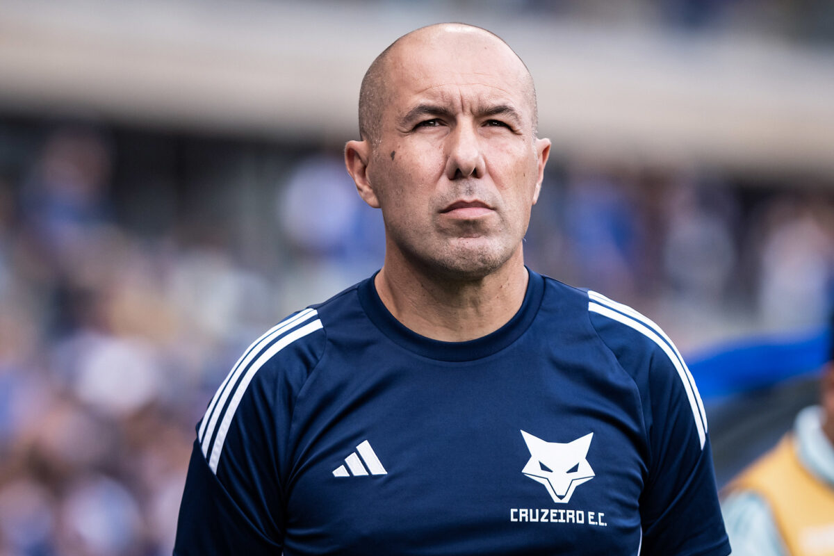 Jardim Explica Fúria Sobre Arbitragem: Cruzeiro, Vitória e a Verdade por Trás das Críticas!