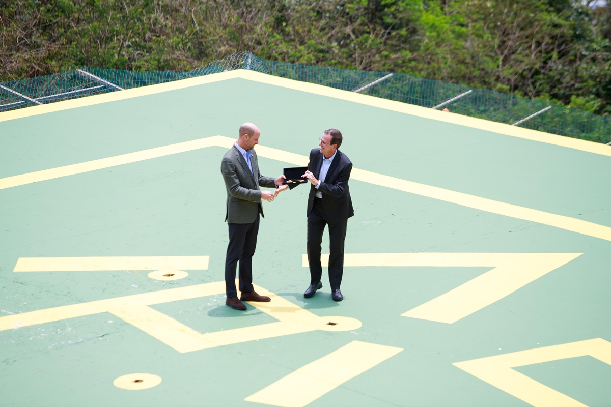 William recebe as chaves do Rio de Janeiro ao som de Brasileirinho