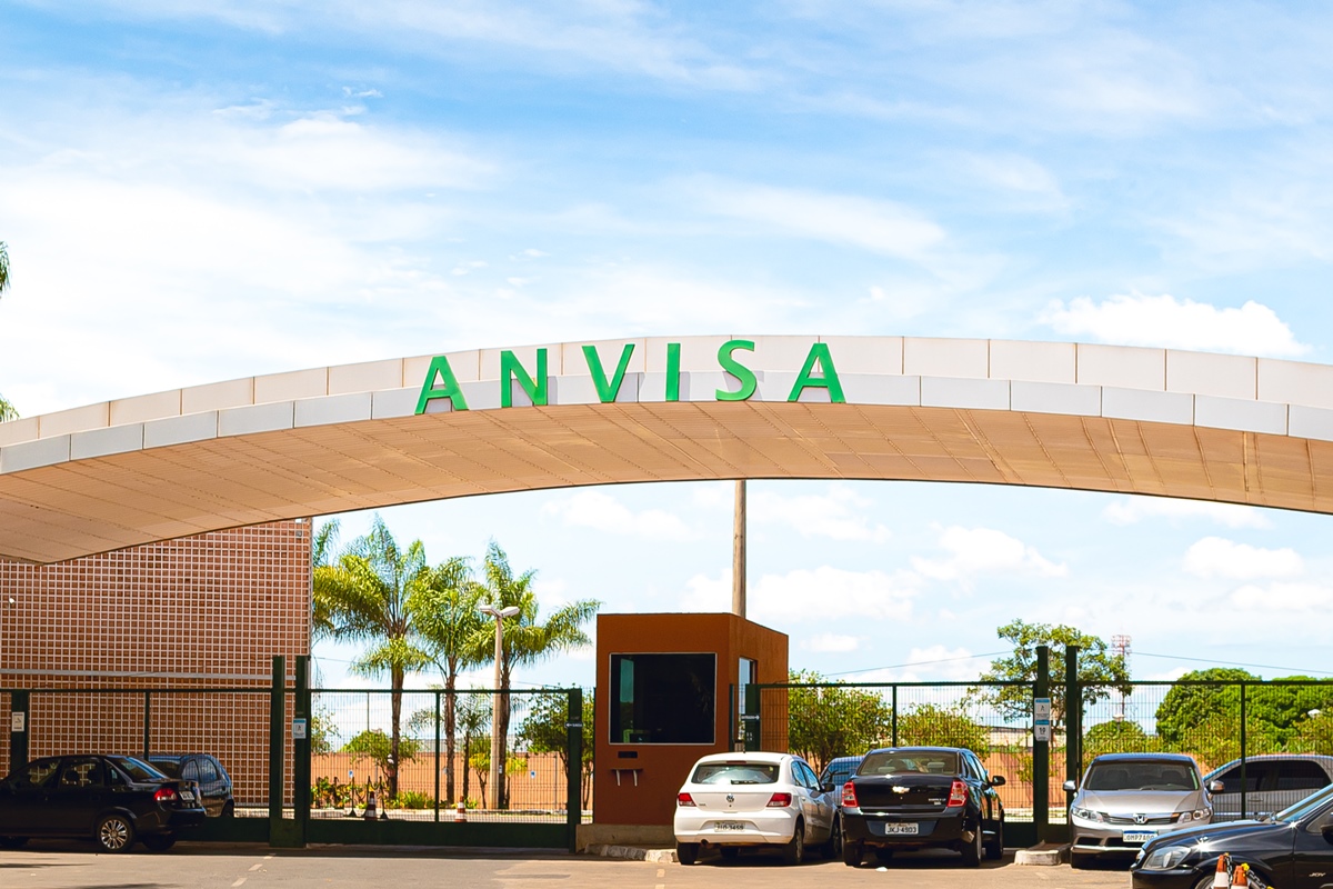 Anvisa proíbe suplementos alimentares e energéticos com ozônio