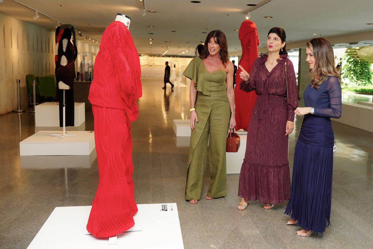 foto com cor. metrópoles catwalk - metrópoles