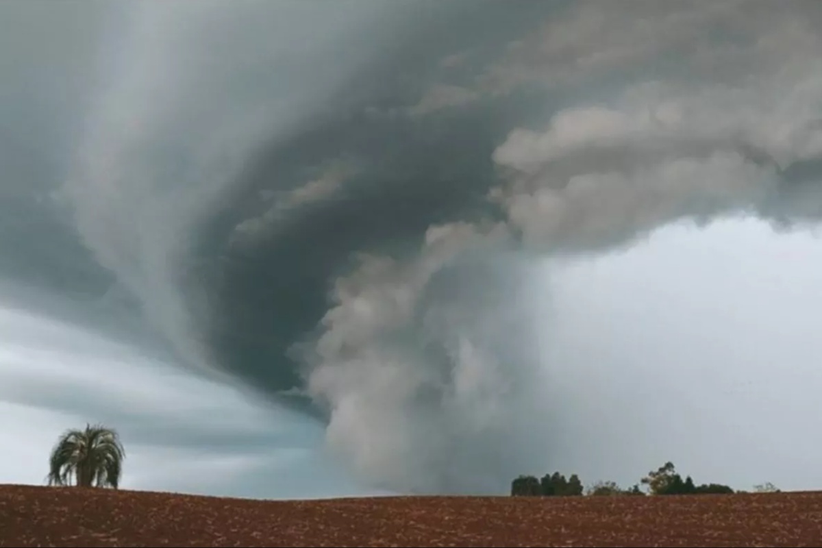 Fenômeno chamado supercélula