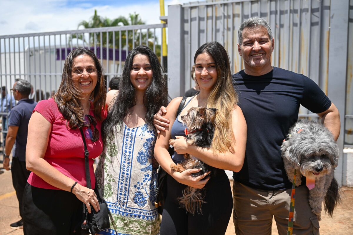 Estudante do DF usa amuleto indicado por Márcia Sensitiva para o Enem