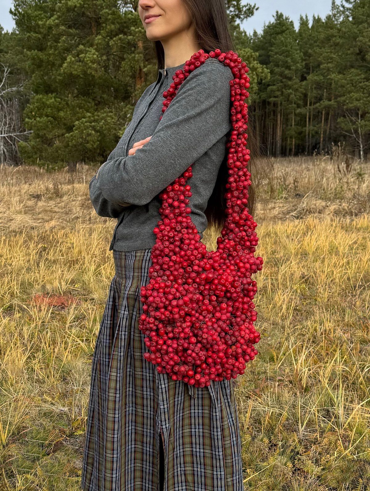 Artista russa cria roupas com elementos da natureza e viraliza Katerina Shukshina - metrópoles