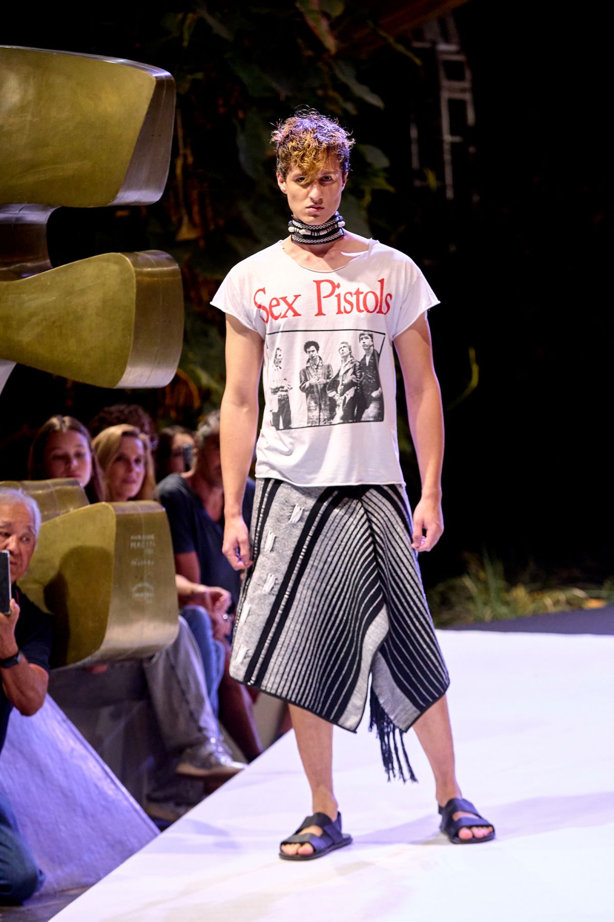 Colored photo. Parade Metropolis Catwalk - Metropolis